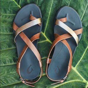 Olukai cute strappy sandals